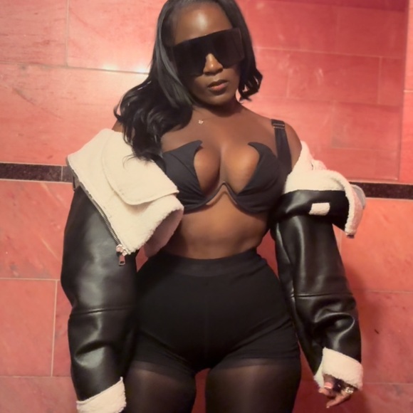 Meet your Posher, Nakiesha - Picture 12 of 16